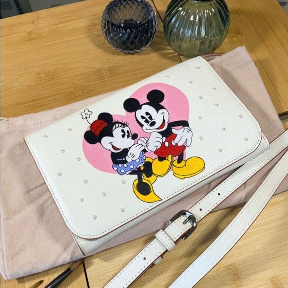 Mickey and Minnie hand painted cross body purse with Swarovski pearls💕